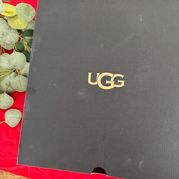 Men’s Classic Mini Pull On Boots - Picture 7 of 8